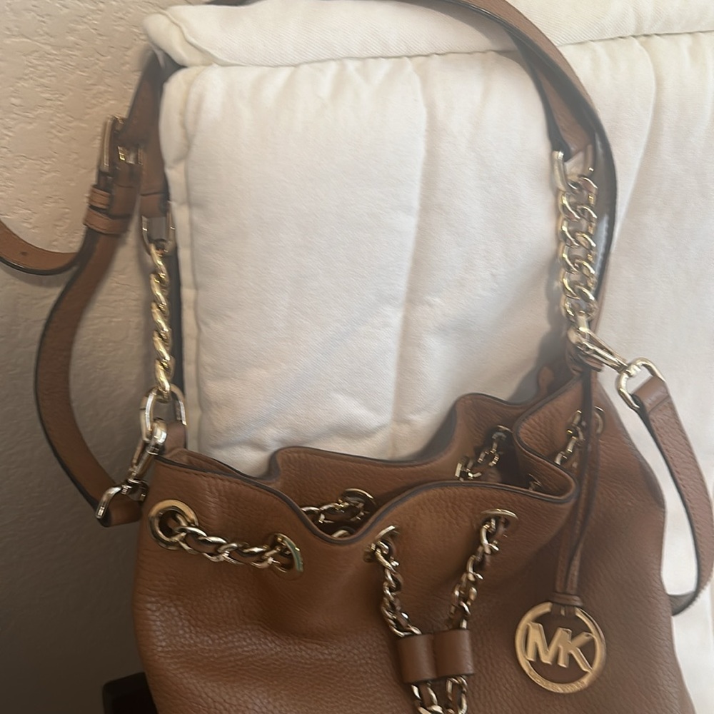 Handbag - Picture 3 of 5